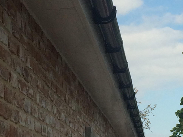 Silicone Joint to Soffit